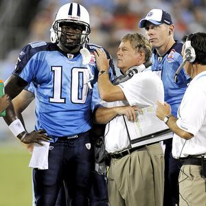 Despite cancer diagnosis Tennessee Titans offensive coordinator Mike Heimerdinger will travel with the team